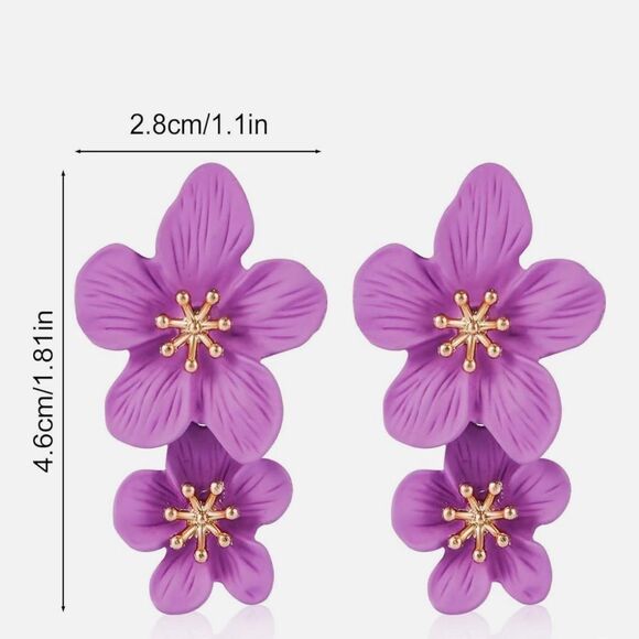Chic Purple Floral Earrings - Picture 4 of 6